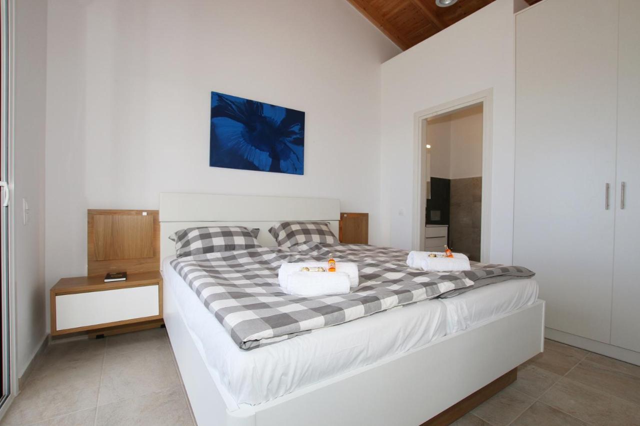 Sunset Sea View Villa 1 Агиос Георгиос Екстериор снимка